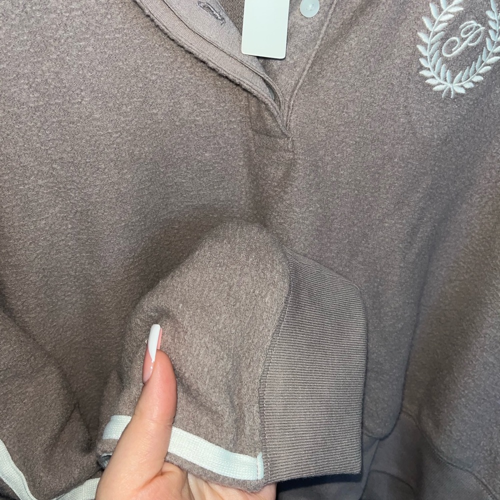PINK Victoria’s Secret fleece crop sweatshirt - Picture 5 of 7